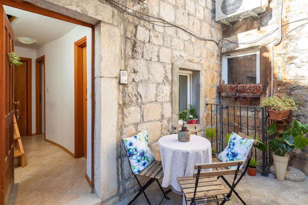 Central Alley Omiš Dış mekan fotoğraf